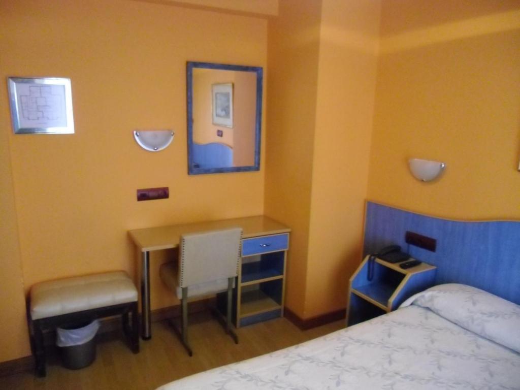 Hostal Don Suero León Szoba fotó
