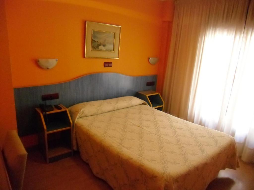 Hostal Don Suero León Szoba fotó