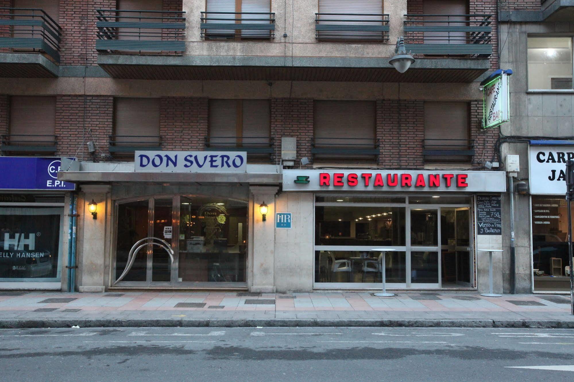 Hostal Don Suero León Kültér fotó